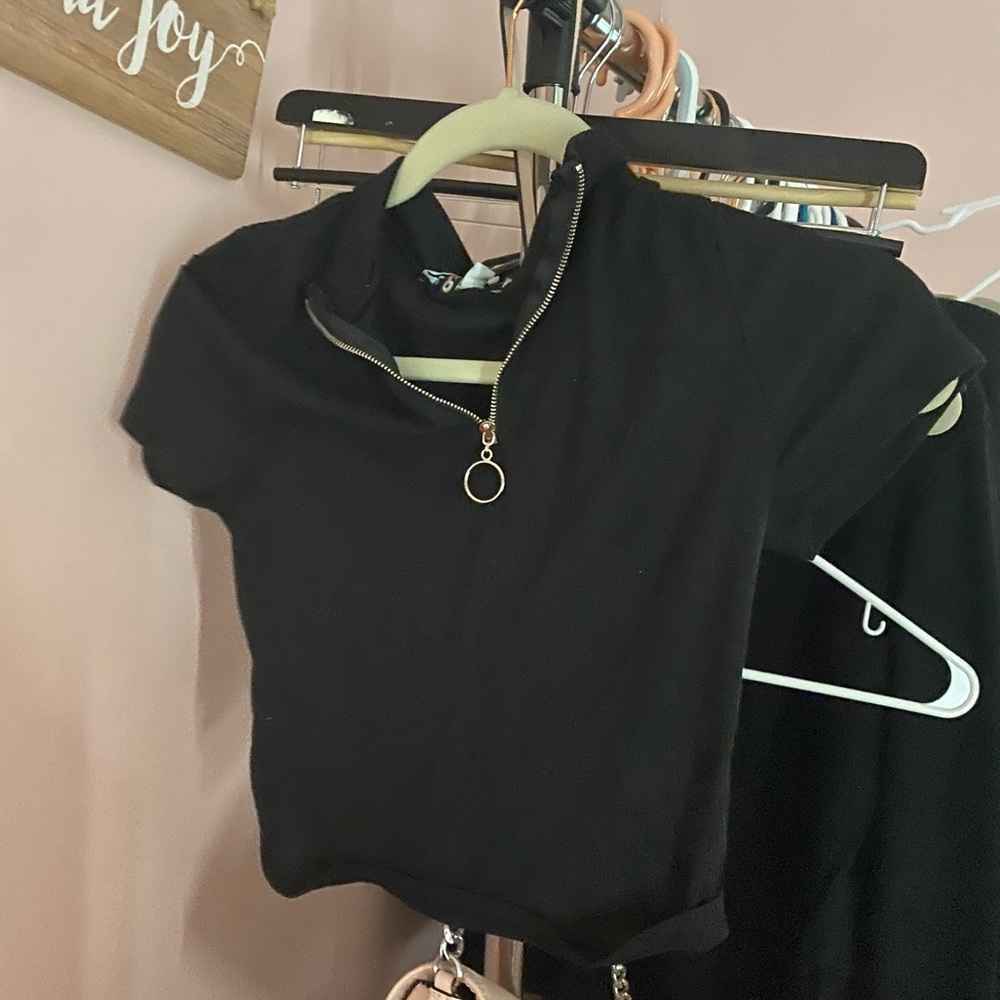 Crop top
